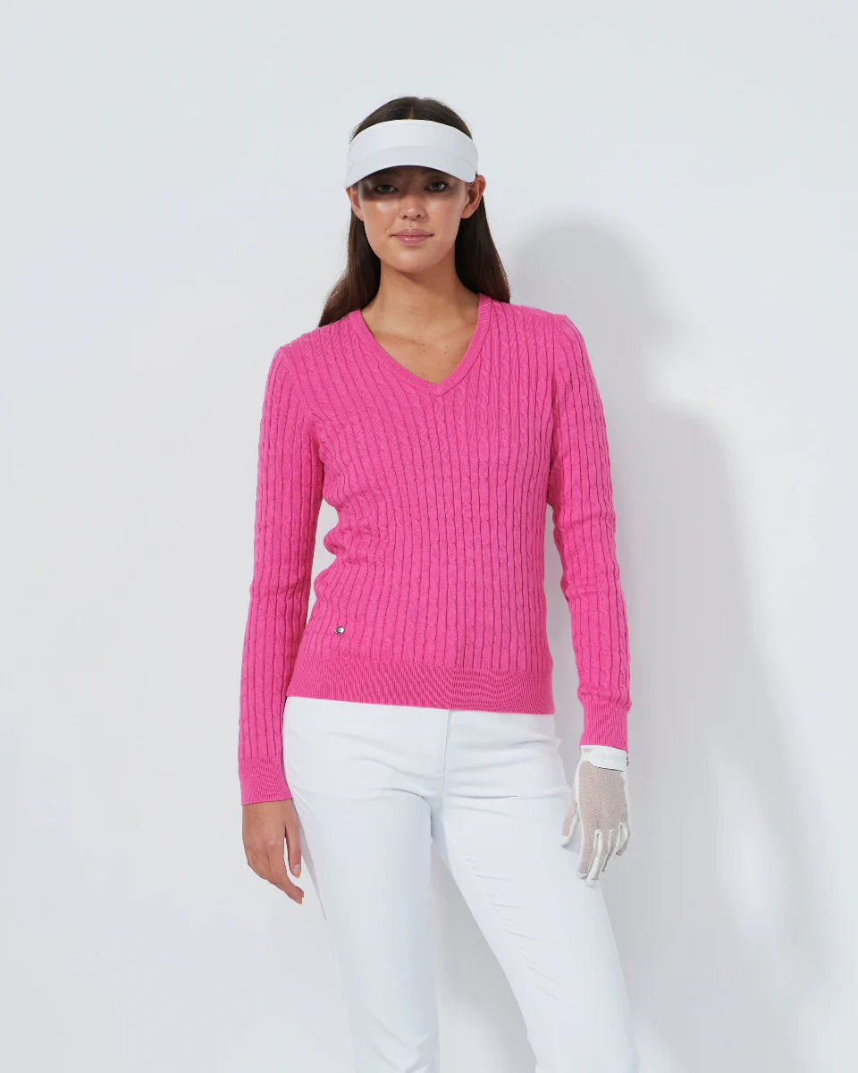 MADALENE CABLE KNIT V-NECK SWEATER | DAILY SPORTS
