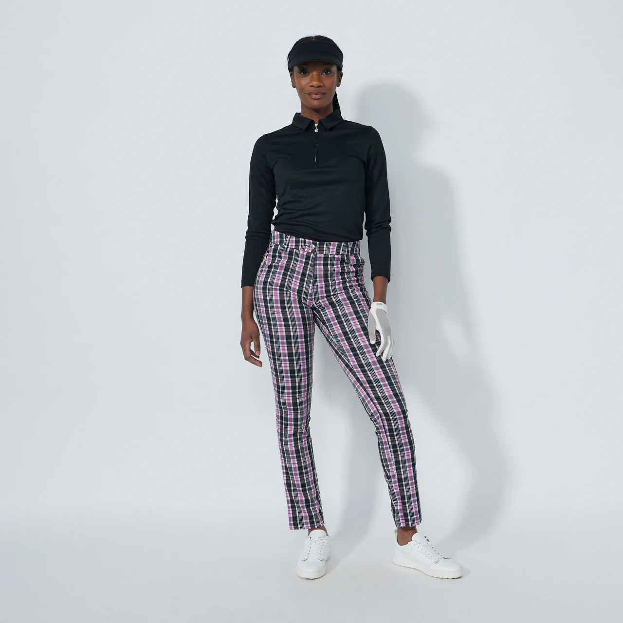 DS GOLF BLACK PLAID PRINT PANTS 32" | DAILY SPORTS