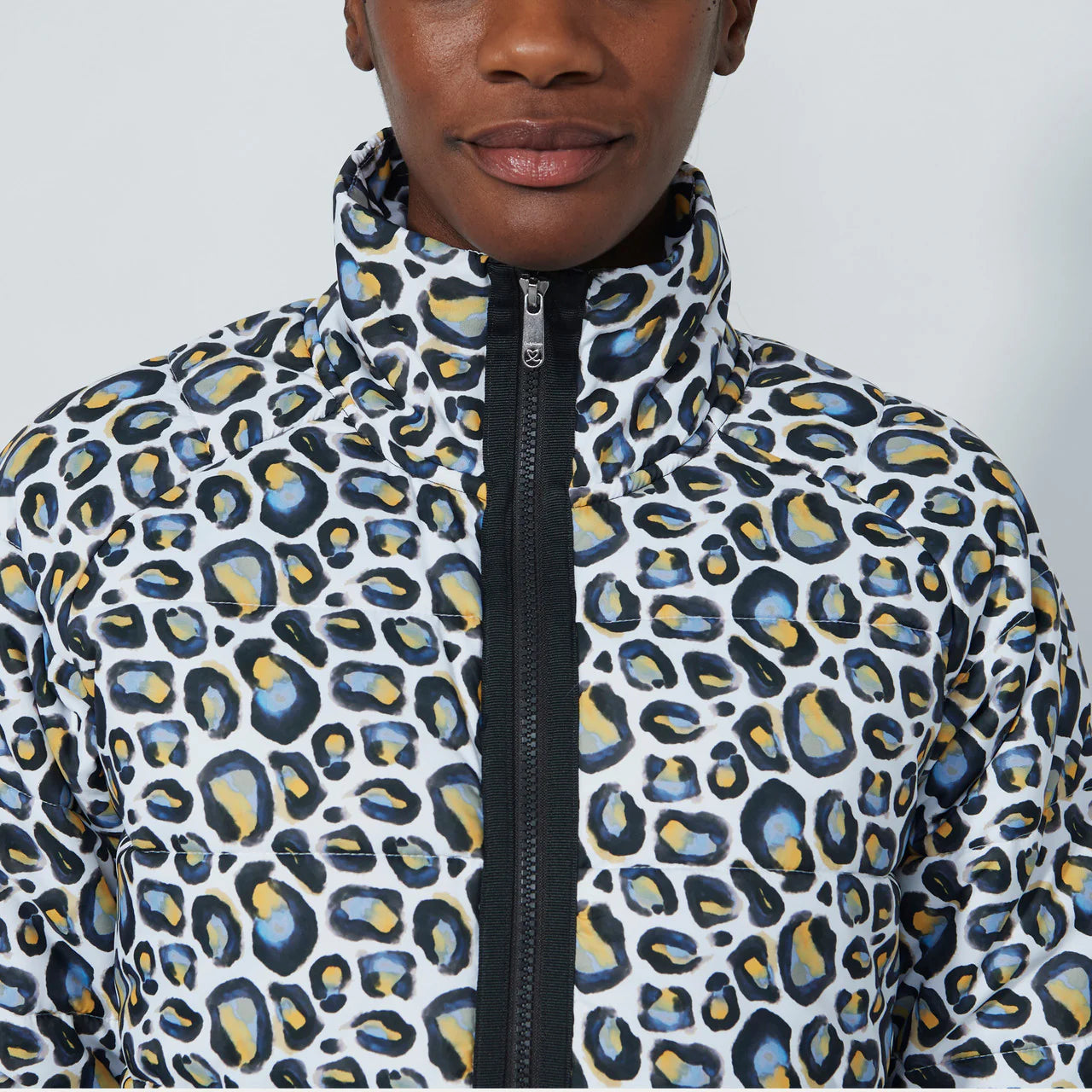 DS Water Leo Print Padded Jacket | Daily Sports