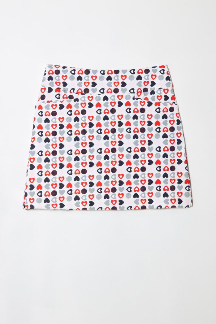 HEARTS AIRSPUN VENTED SKORT-SWING CONTROL