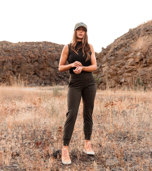 Seville Ribbed Mock Neck CALLIOPE GOLF